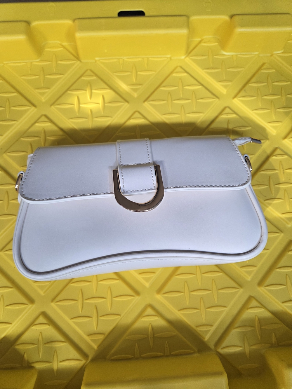 NWT KKXIU Cream Off White Retro Underarm Hobo Shoulder Bag Chain